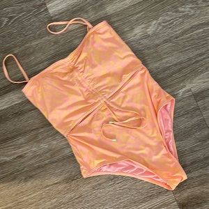 Billabong one piece size large